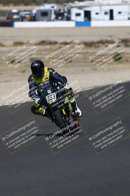 media/Oct-12-2025-CRA (Sun) [[e621380112]]/Races/Race 7/